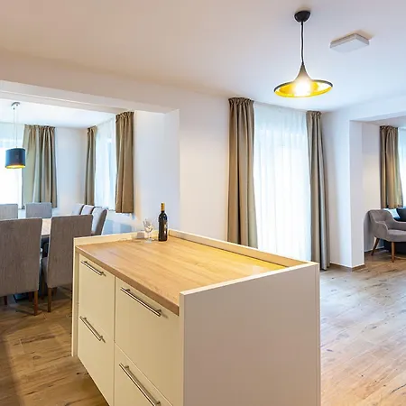 Aparthotel Haus Breitenfellner By Alpentravel 4*