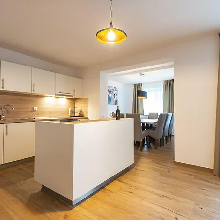 Aparthotel Haus Breitenfellner By Alpentravel
